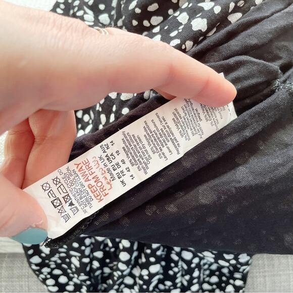 Nasty Gal Black White Jersey Abstract Spot Short Sleeve Jumpsuit Size 10 - Picture 6 of 9